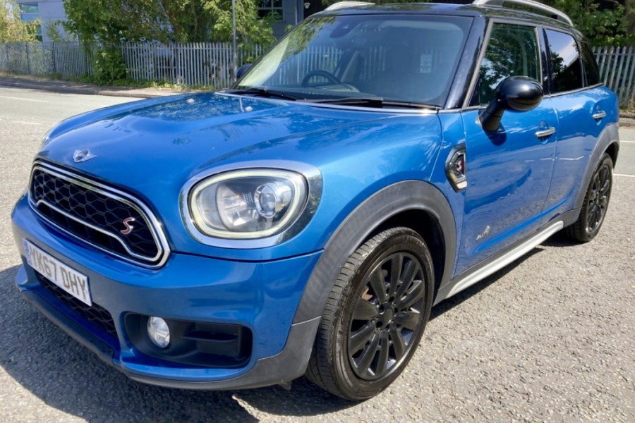 MINI Cooper Countryman 