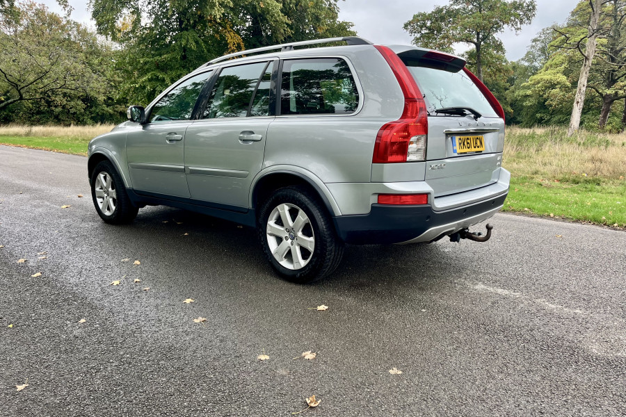 Volvo XC90 