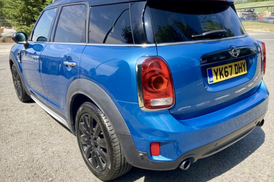 MINI Cooper Countryman 